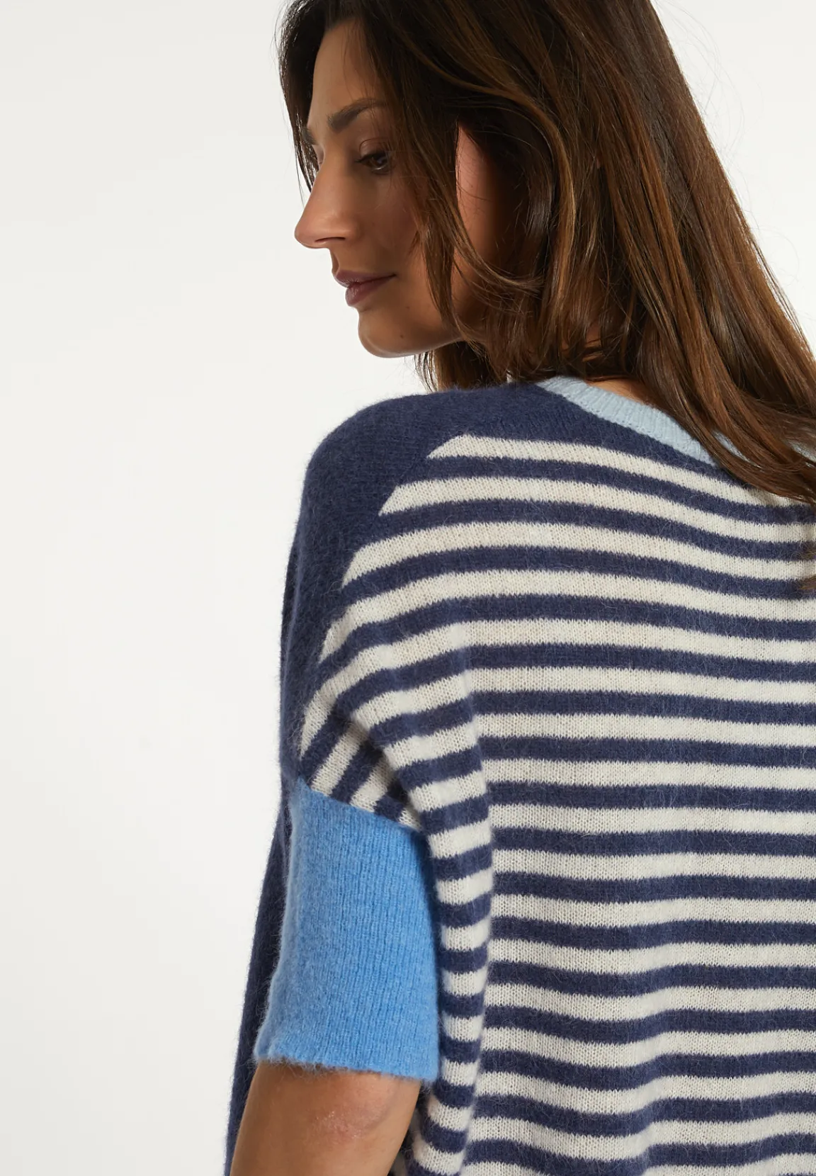 Best River Woods Alpaca-wollen trui gestreepte rug blauw -