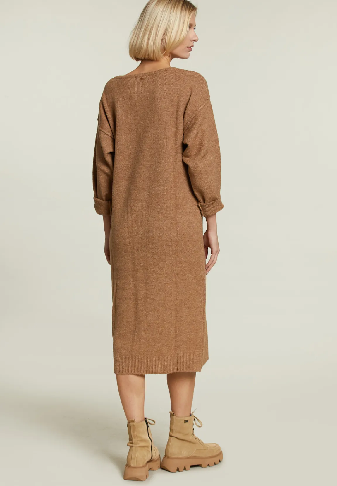 Sale River Woods Beige gebreide jurk ronde hals -