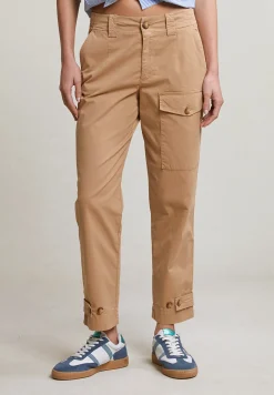 Hot River Woods Beige lange broek opgestikte zak -