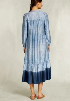 Fashion River Woods Blauwe lange tie-dye jurk met ruches -