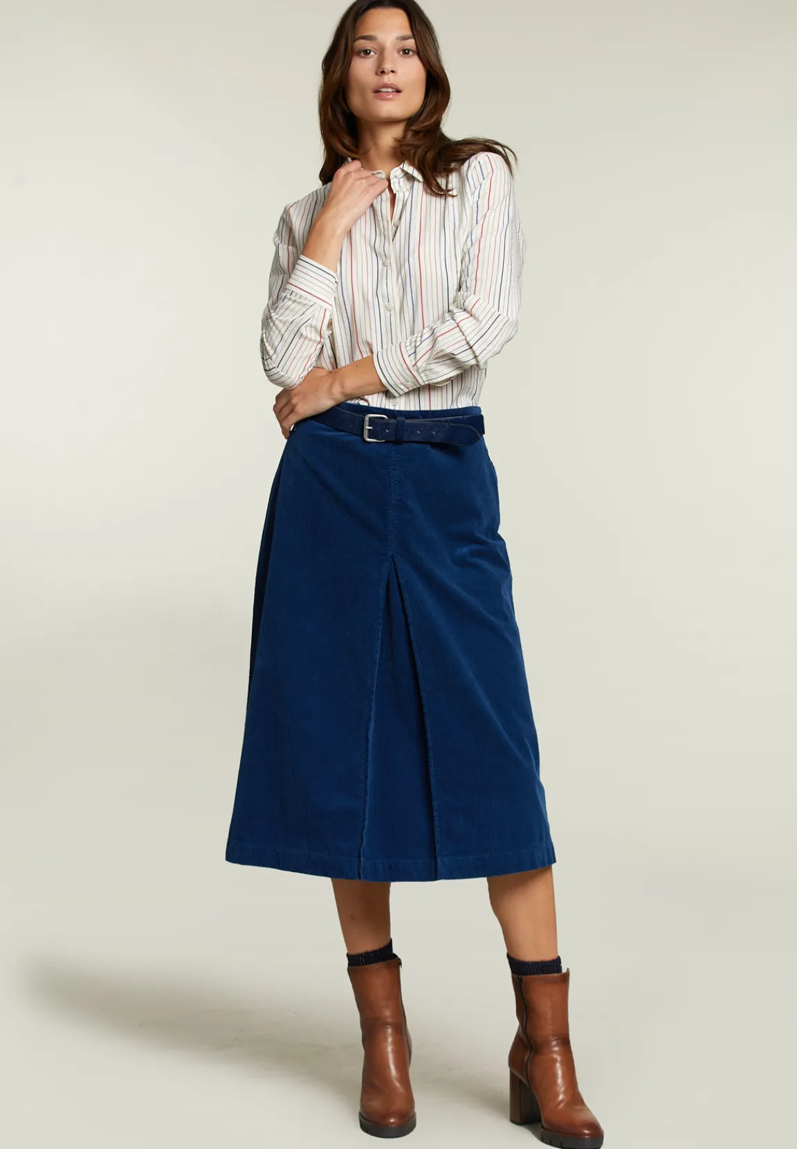 Sale River Woods Blauwe ribfluwelen midirok -