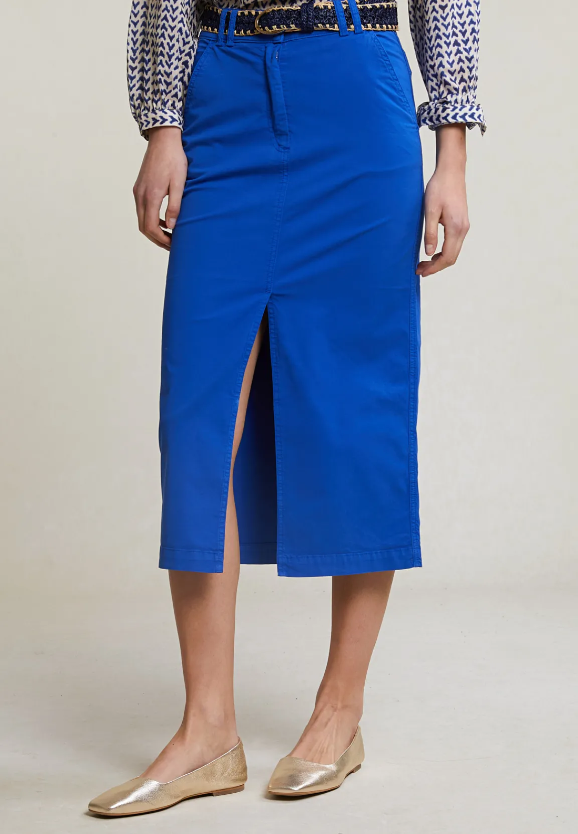 Online River Woods Blauwe stretch midirok met split -