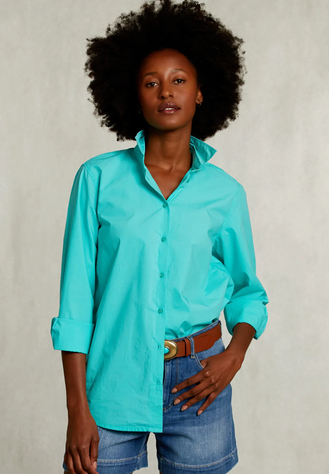 Online River Woods Blauwgroene effen gecentreerde blouse -