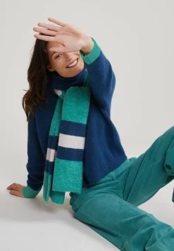 Hot River Woods Blauw/groene trui ronde hals -