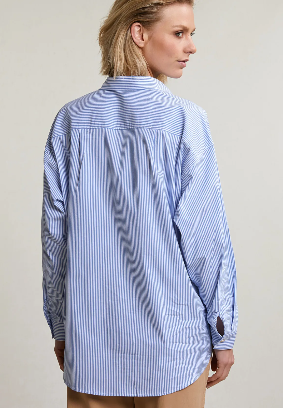 Fashion River Woods Blauw/wit wijde geknoopte gestreepte blouse -