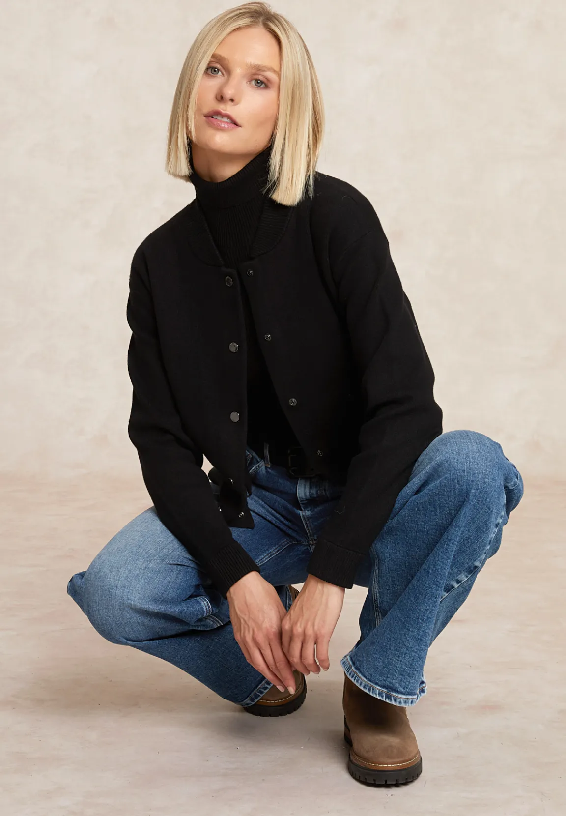 Fashion River Woods Bomber cardigan zwart -