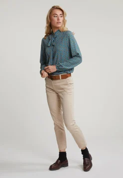 Hot River Woods Bruin/blauwe fantasie blouse kraag met ruches -