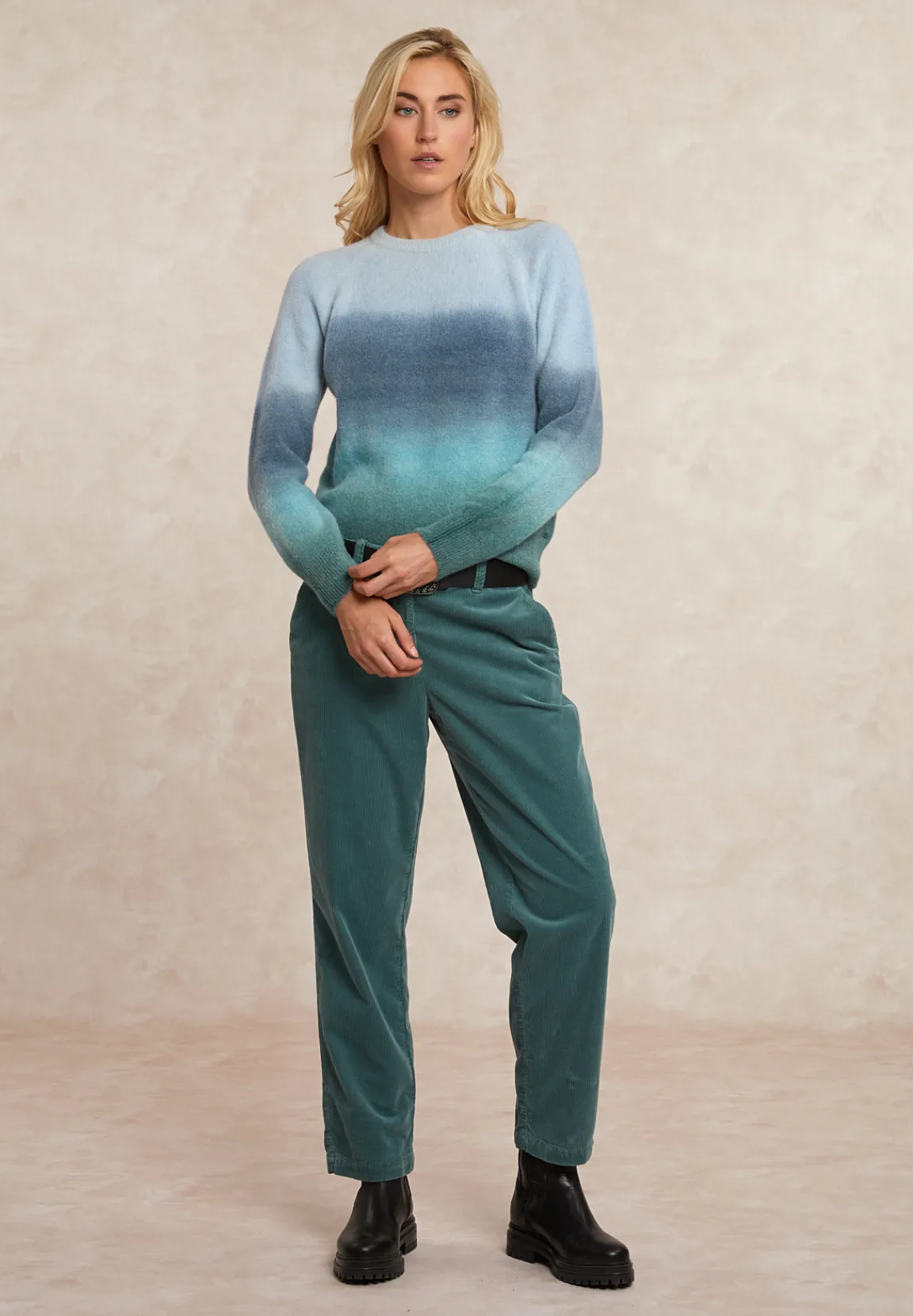 Clearance River Woods Comfortabele ribfluwelen 7/8 broek saliegroen -
