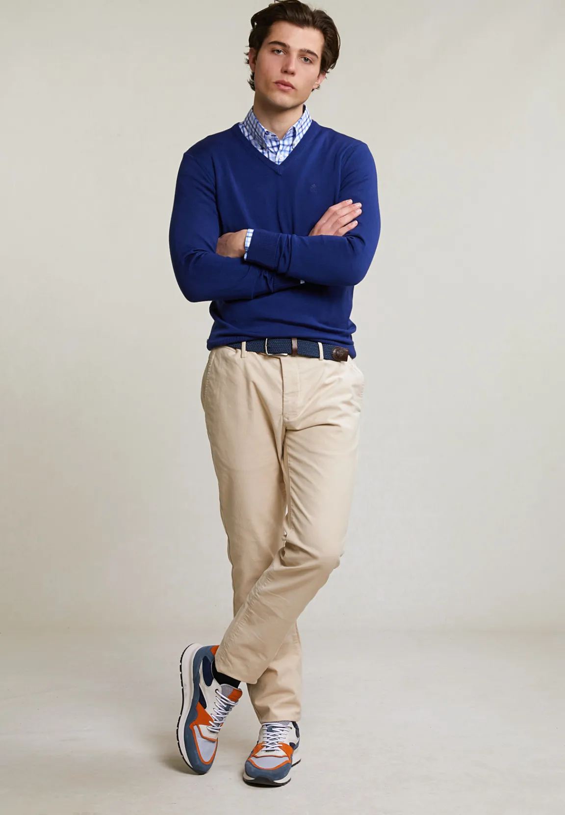 Best River Woods Custom fit basic merino V-hals trui yale blue -