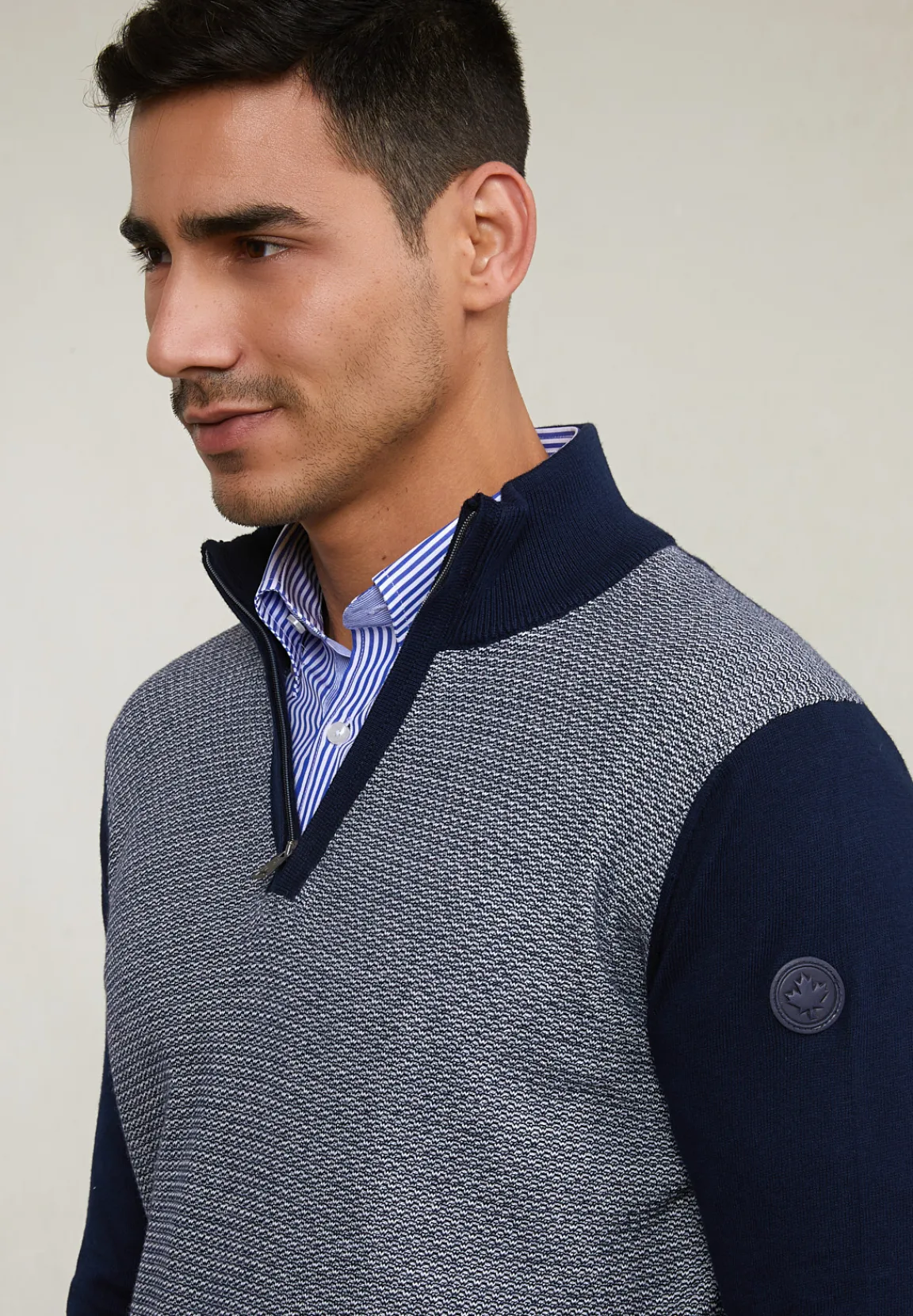 Hot River Woods Custom fit katoenen trui opstaande kraag navy -