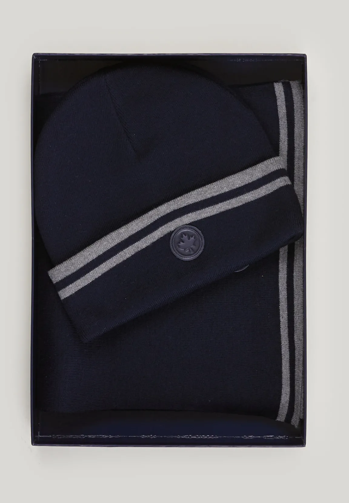 Discount River Woods Doos sjaal en muts dark navy voor heren -