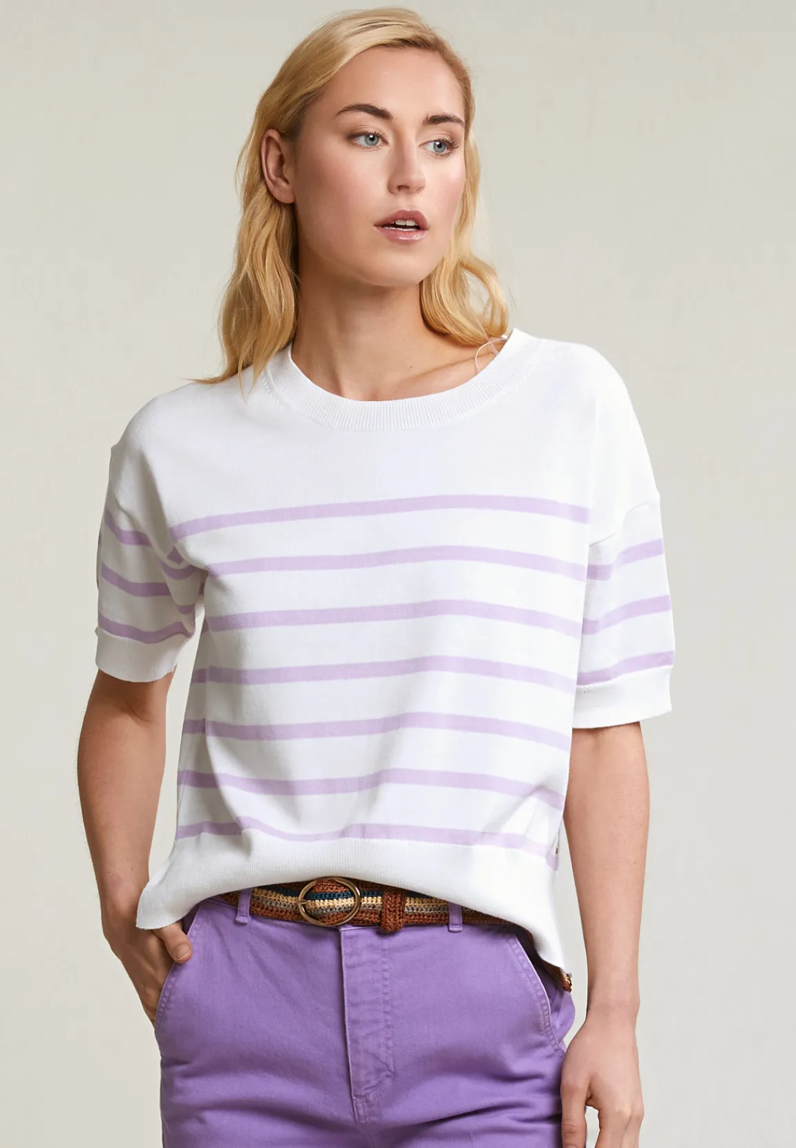 Online River Woods Ecru/lila gestreepte trui korte mouwen -