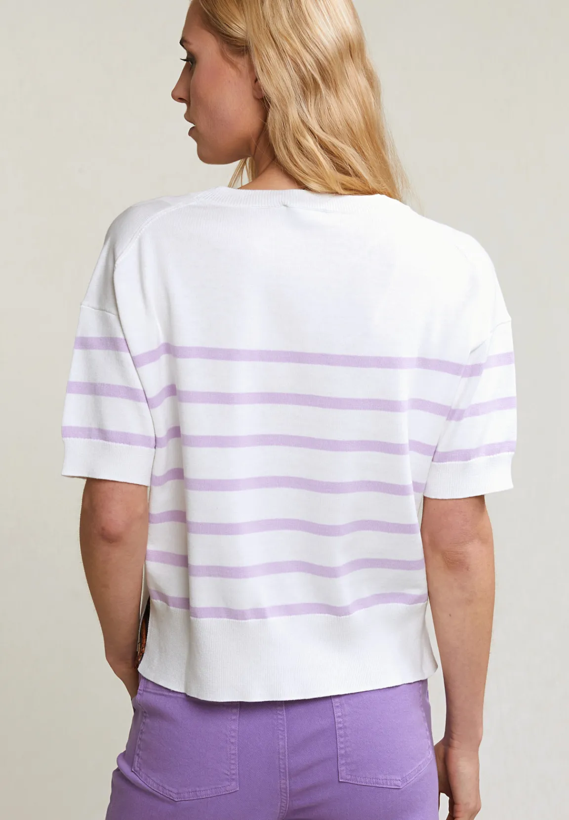 Online River Woods Ecru/lila gestreepte trui korte mouwen -