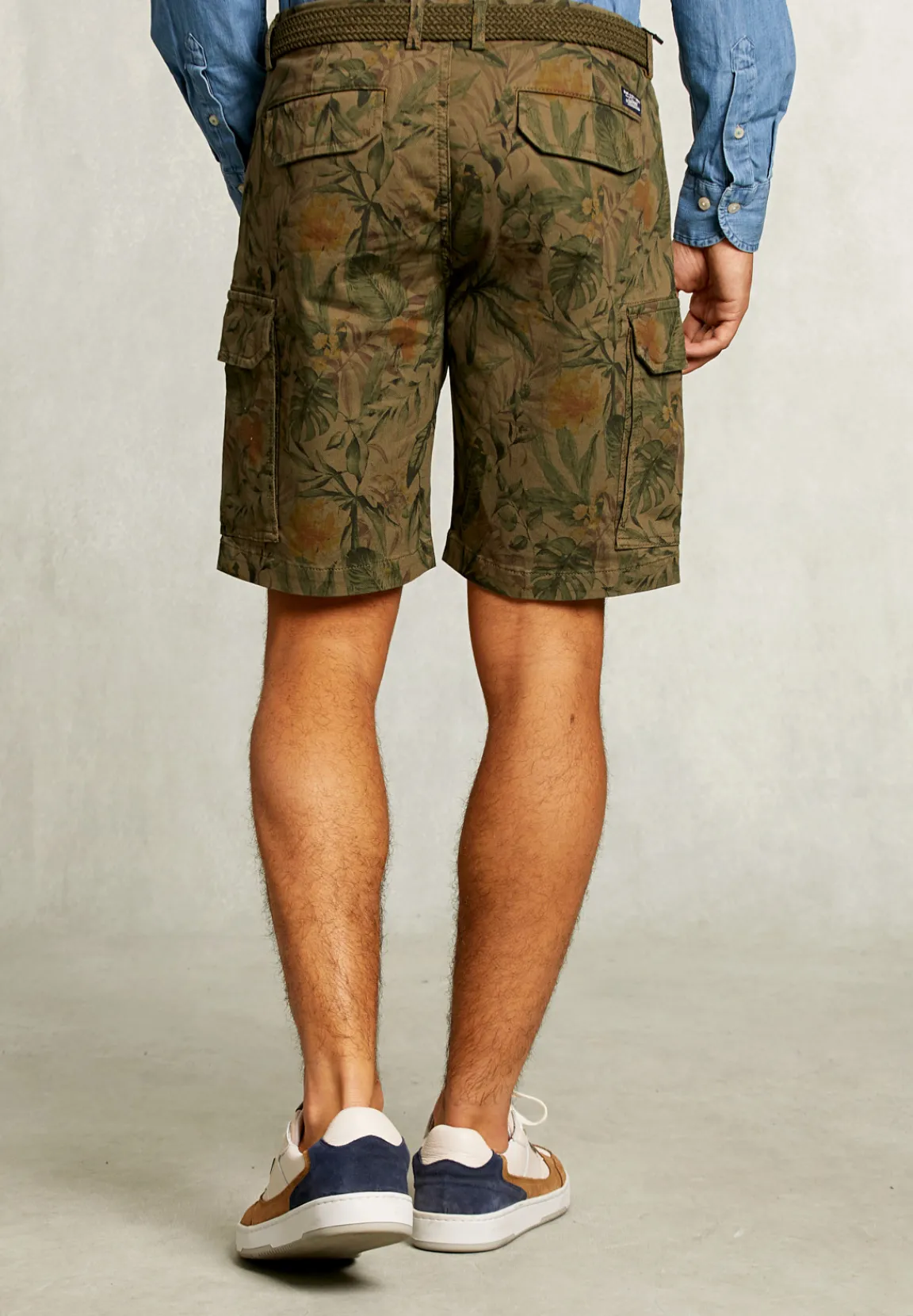 Fashion River Woods Gebloemde cargo short savanna -
