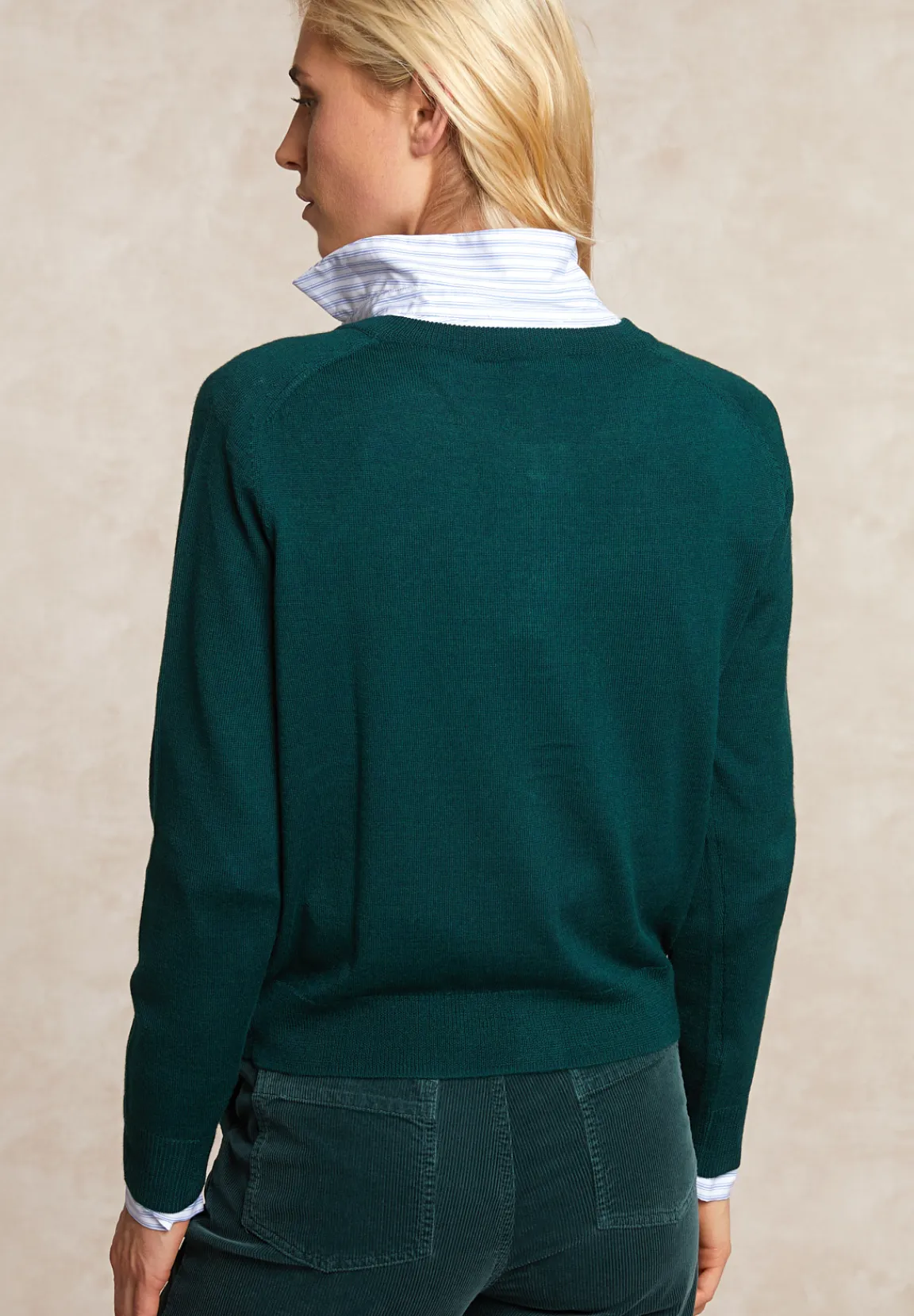 Outlet River Woods Geknoopte merinowol cardigan ronde hals groen -