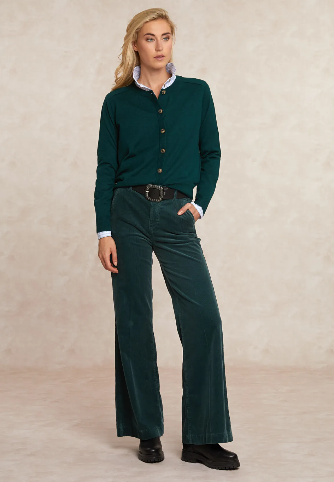 Outlet River Woods Geknoopte merinowol cardigan ronde hals groen -
