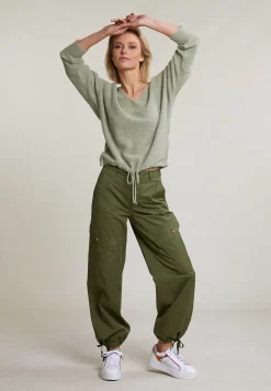 Hot River Woods Kaki stretch broek opgestikte zakken -