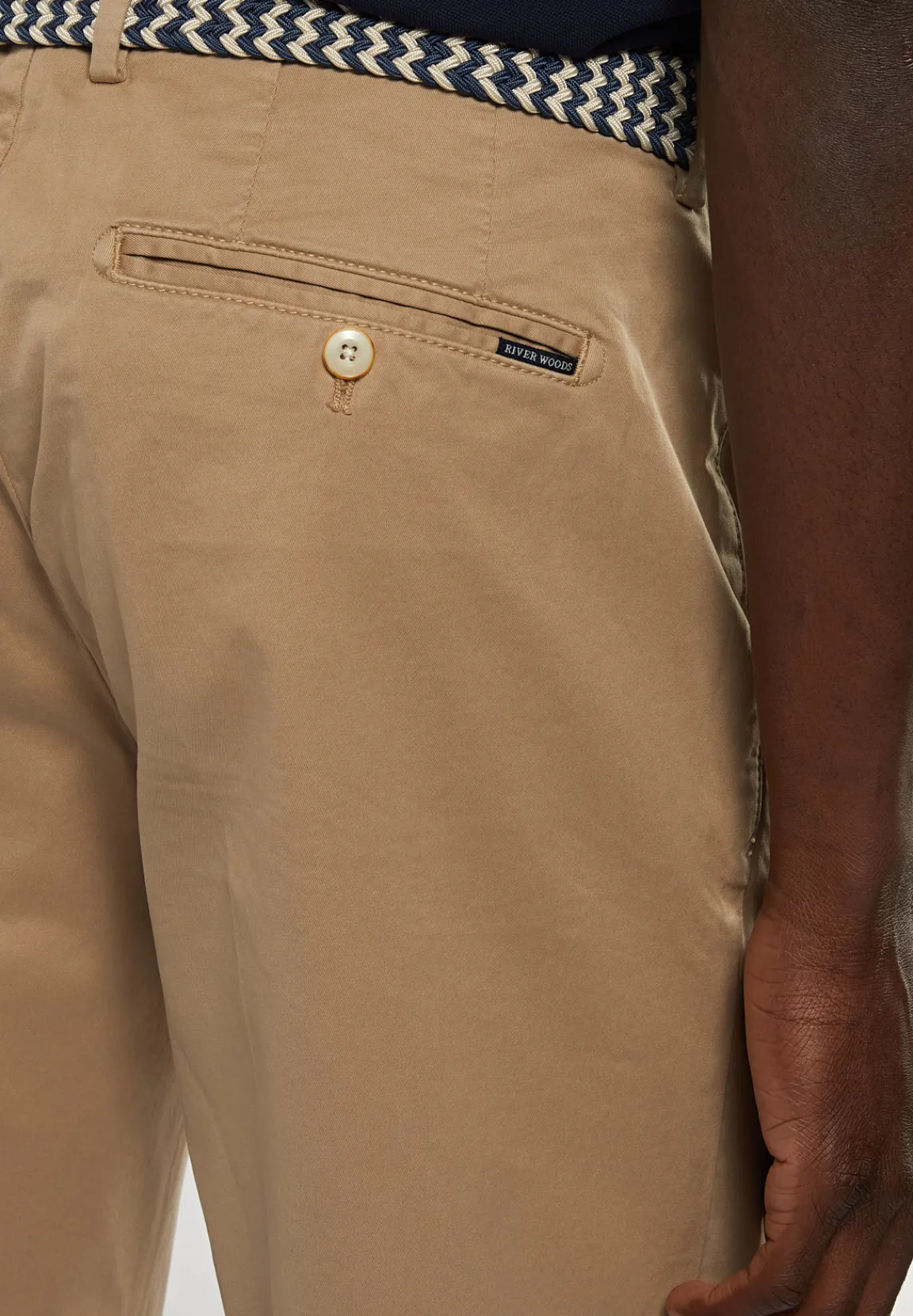 Sale River Woods Katoenen basic stretch chinoshort wheat -