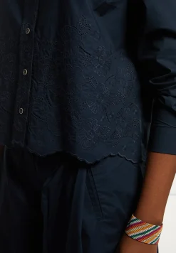 Hot River Woods Katoenen boxy geborduurde blouse navy -