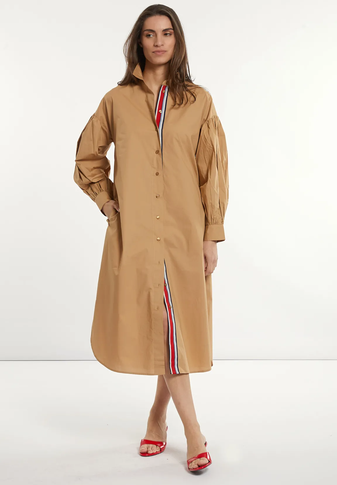 Outlet River Woods Katoenen jurk met riem pofmouwen beige -