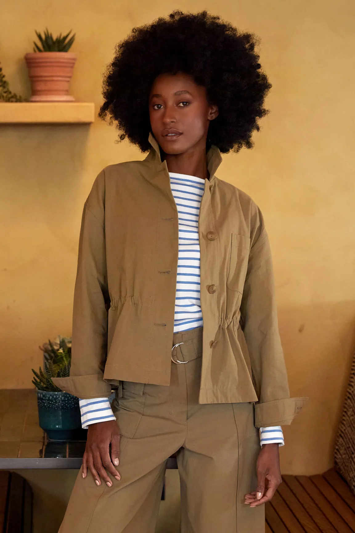 Fashion River Woods Katoenen korte jack opgestikte zak kaki -