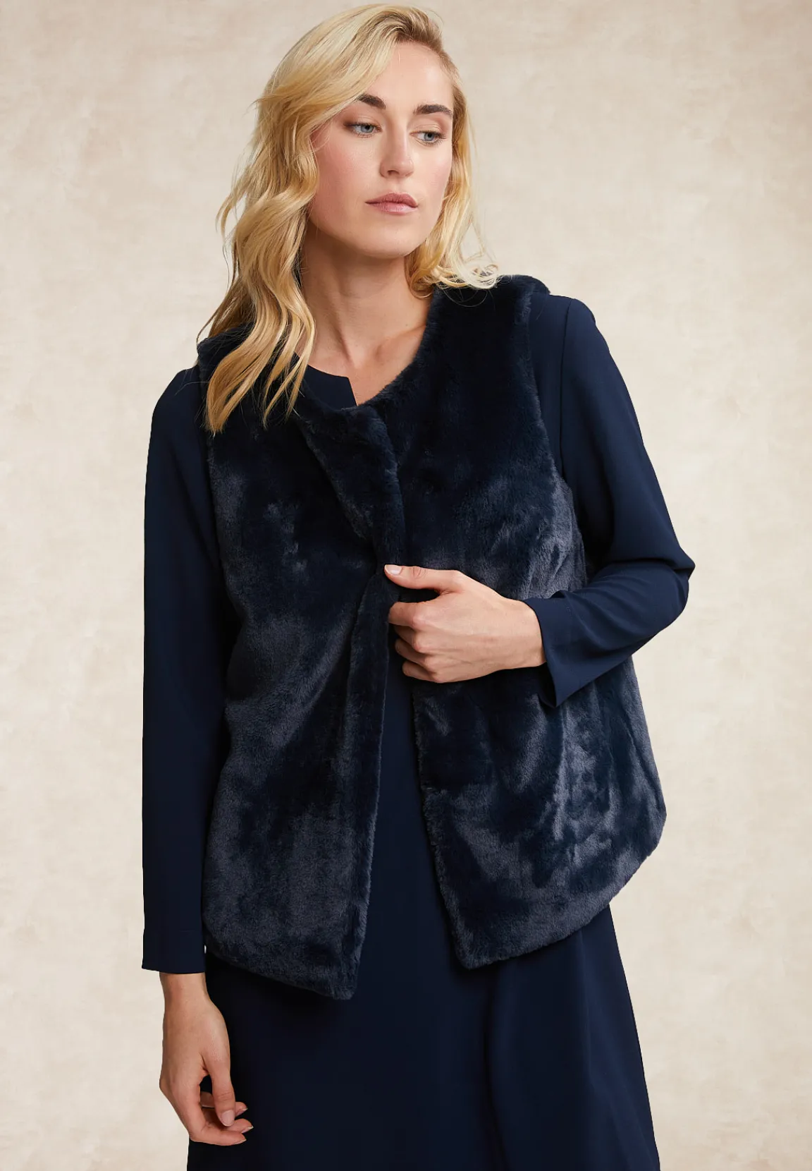 Online River Woods Korte mouwloze mantel navy -