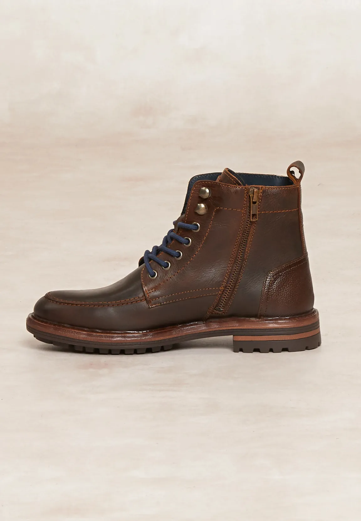 Sale River Woods Lederen enkellaarzen met veters bruin -