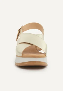 Clearance River Woods Lederen sandalen plateauzool goud -