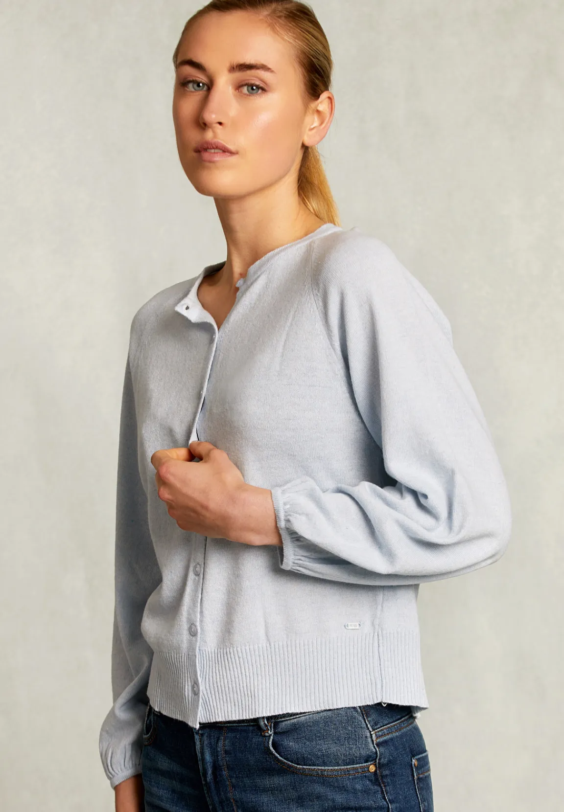 Discount River Woods Lichtblauwe cardigan met knopen -