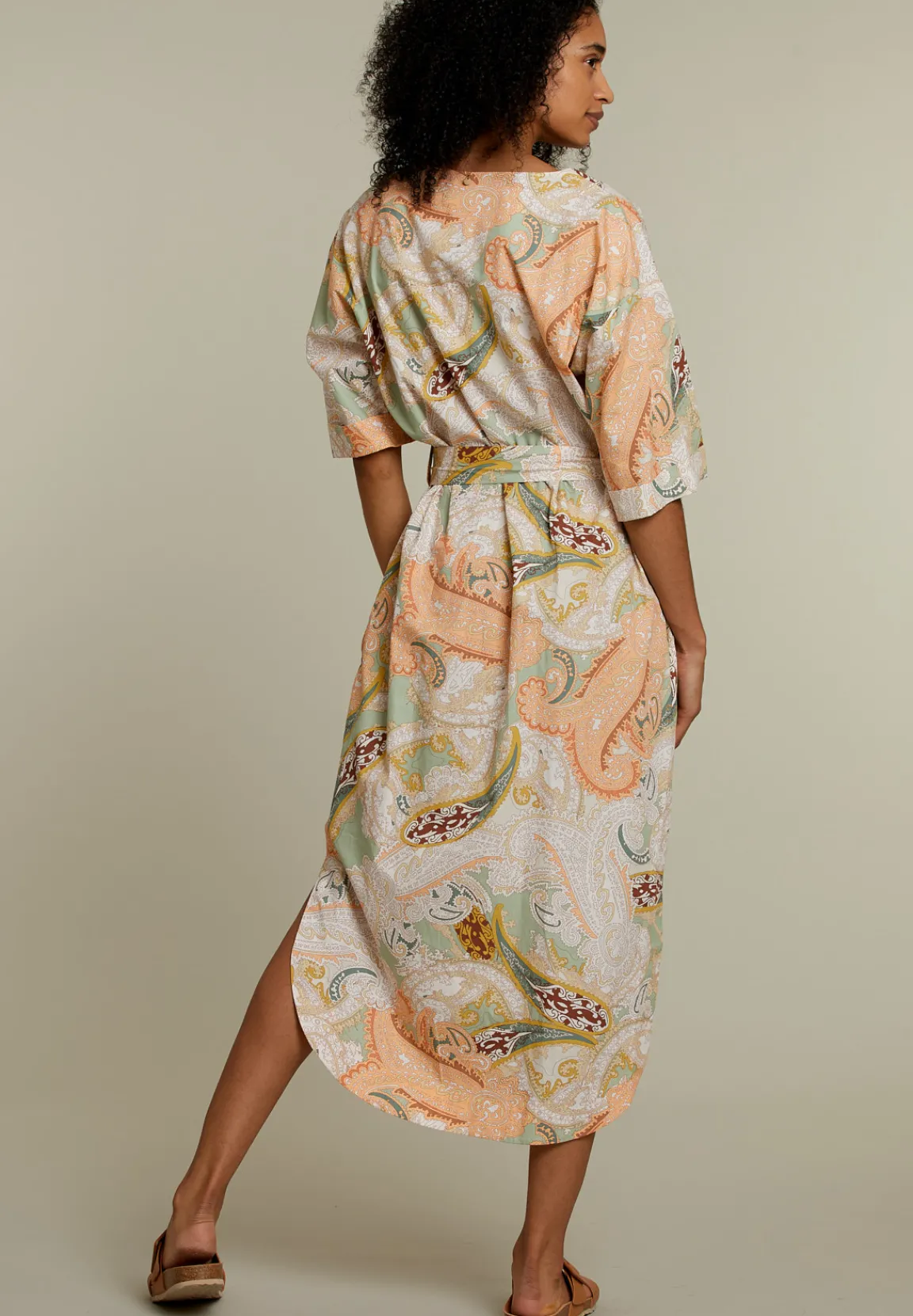 Outlet River Woods Multicolor kleed in fantasieprint met strikceintuur -