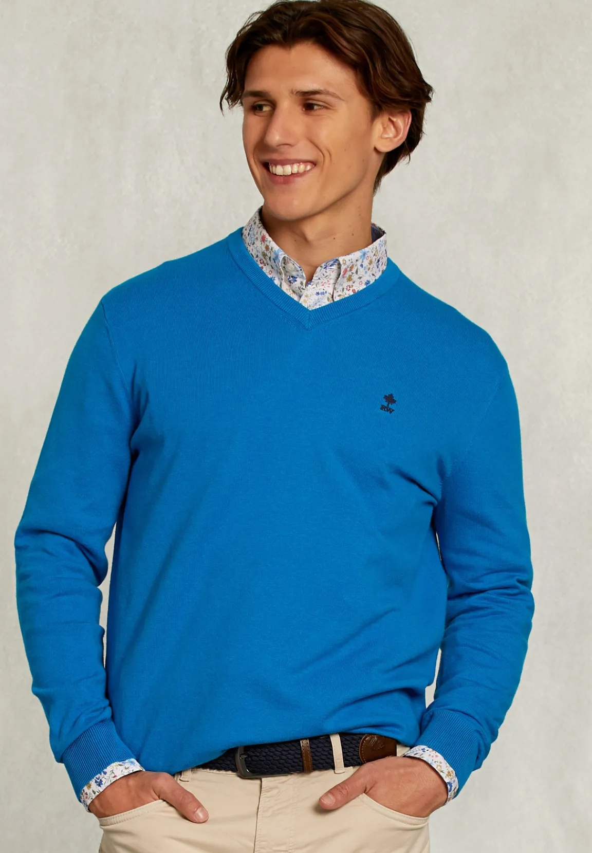 Clearance River Woods Normal fit basic katoenen V-hals trui tropical blue mix -