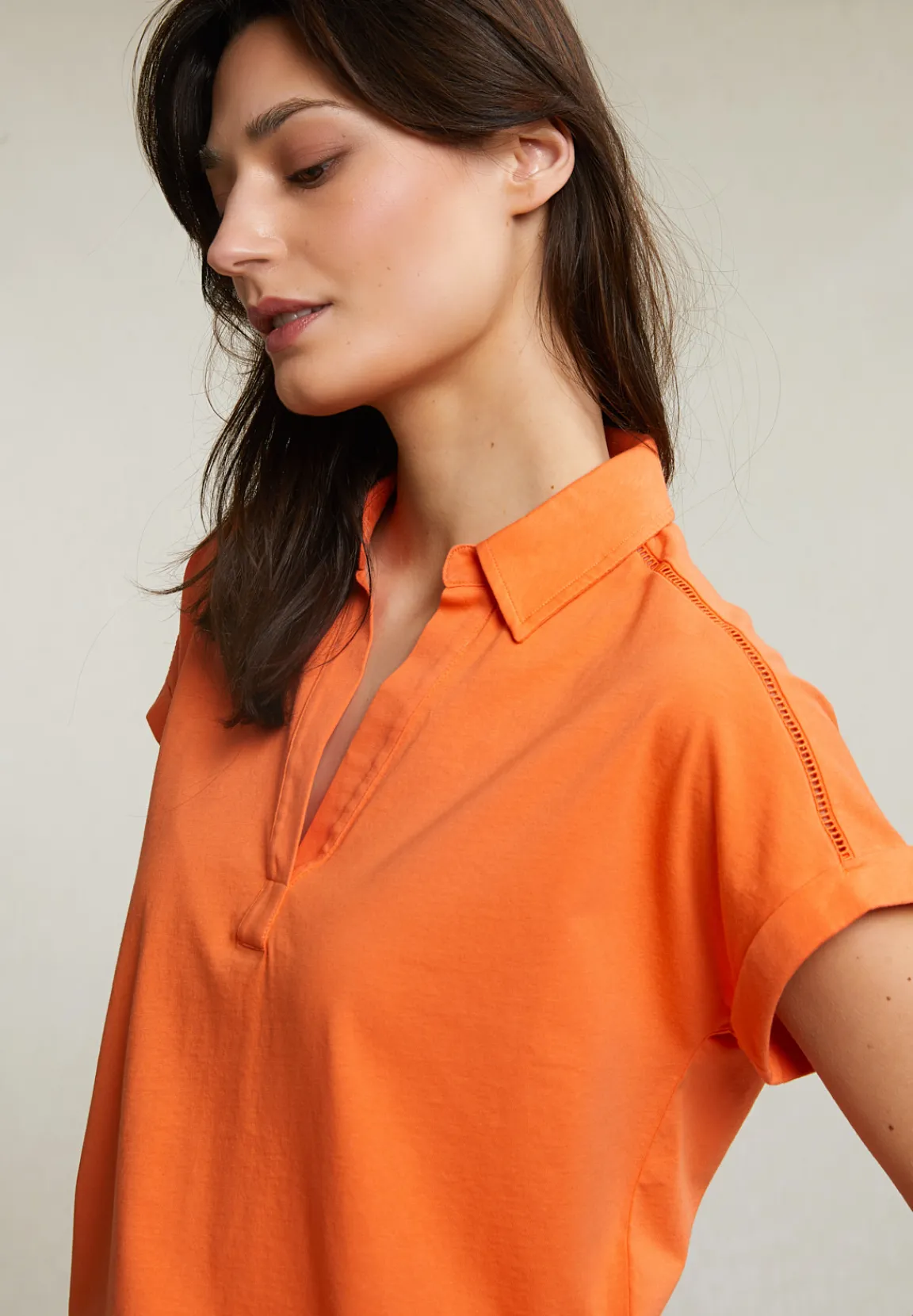 Hot River Woods Oranje V-hals polo T-shirt korte mouwen -