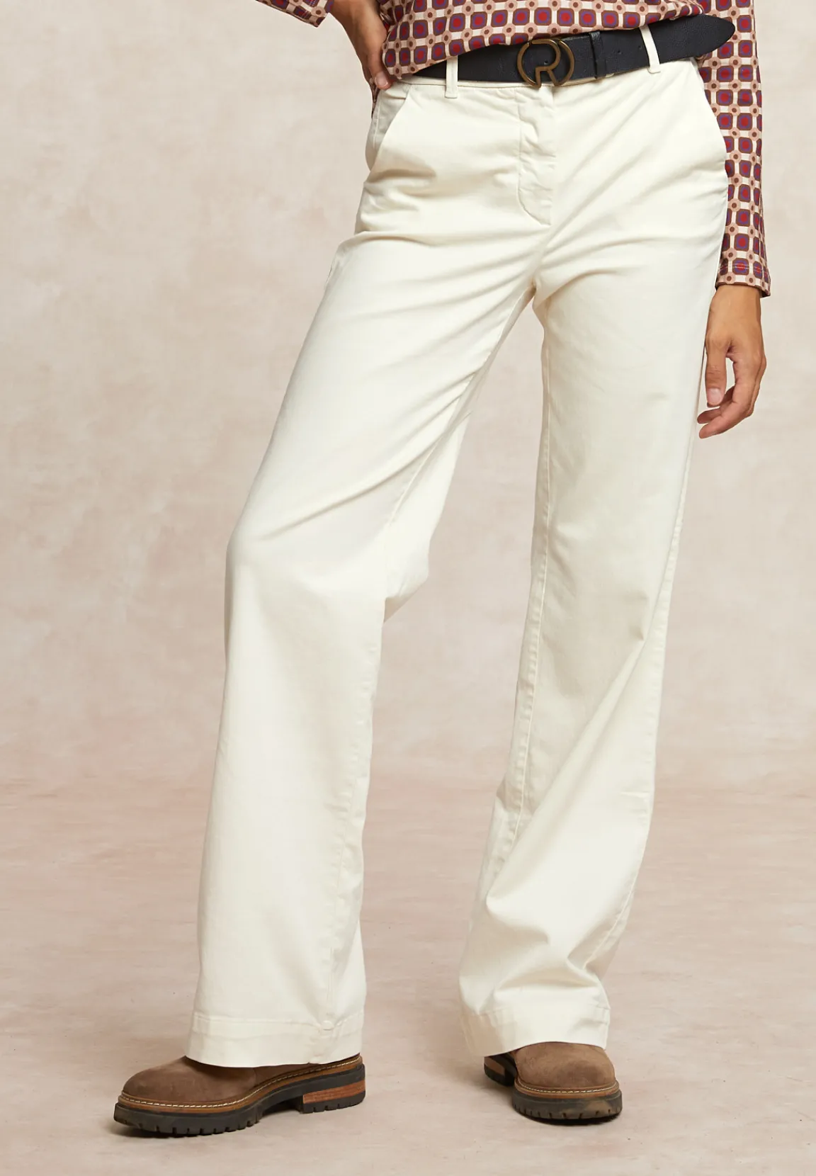 Online River Woods Rechte stretch broek cream -