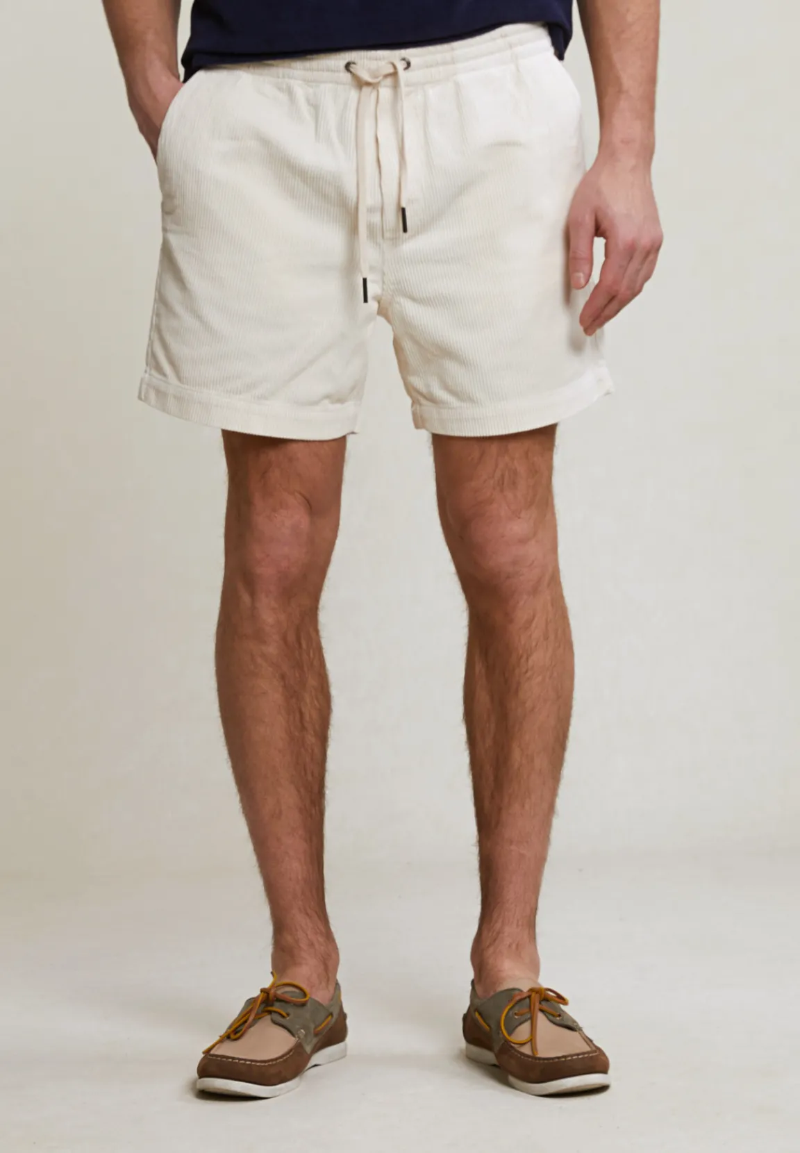 New River Woods Ribfluwelen short écru -