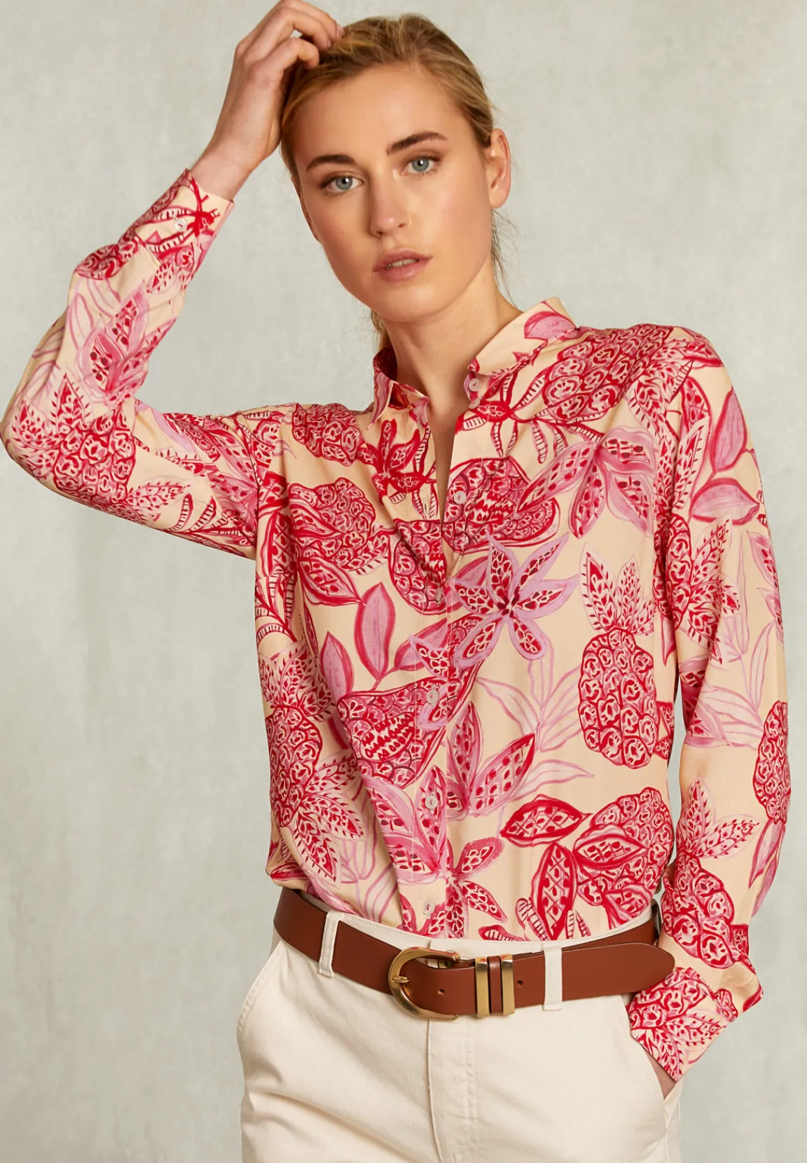 Best River Woods Rood/beige gebloemde blouse lange mouwen -
