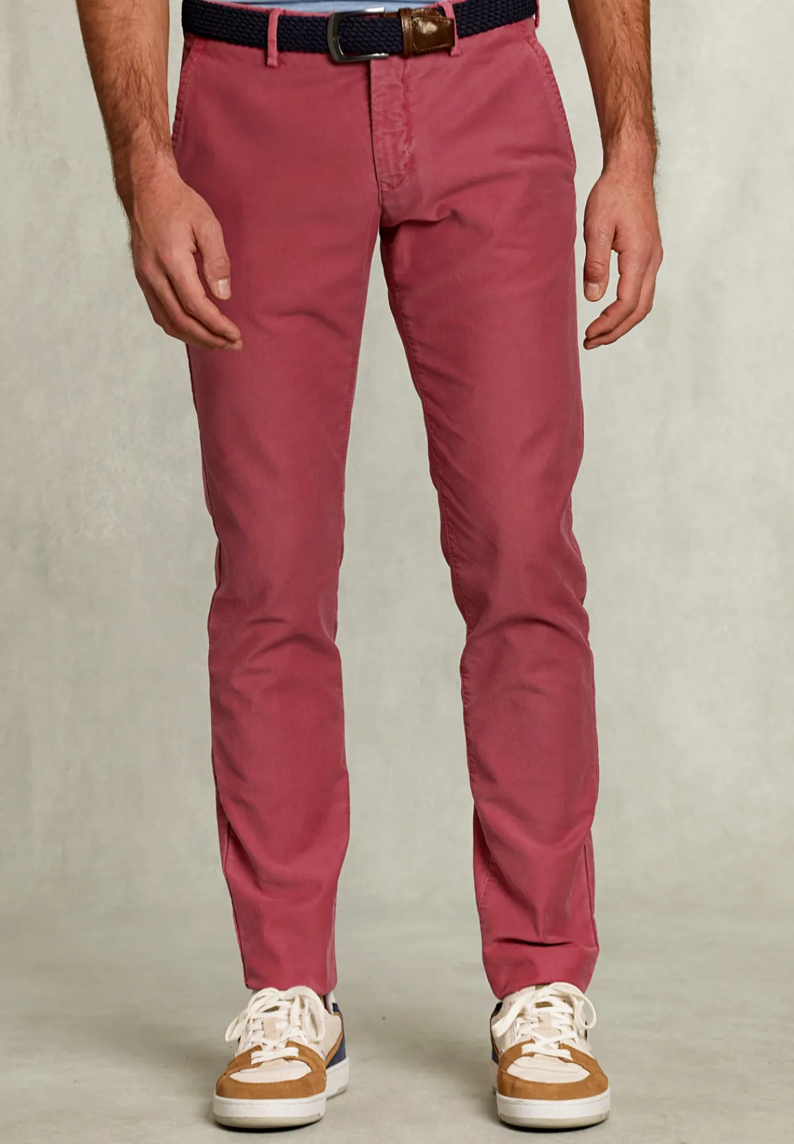 Discount River Woods Slim fit katoenen chino amaranth -
