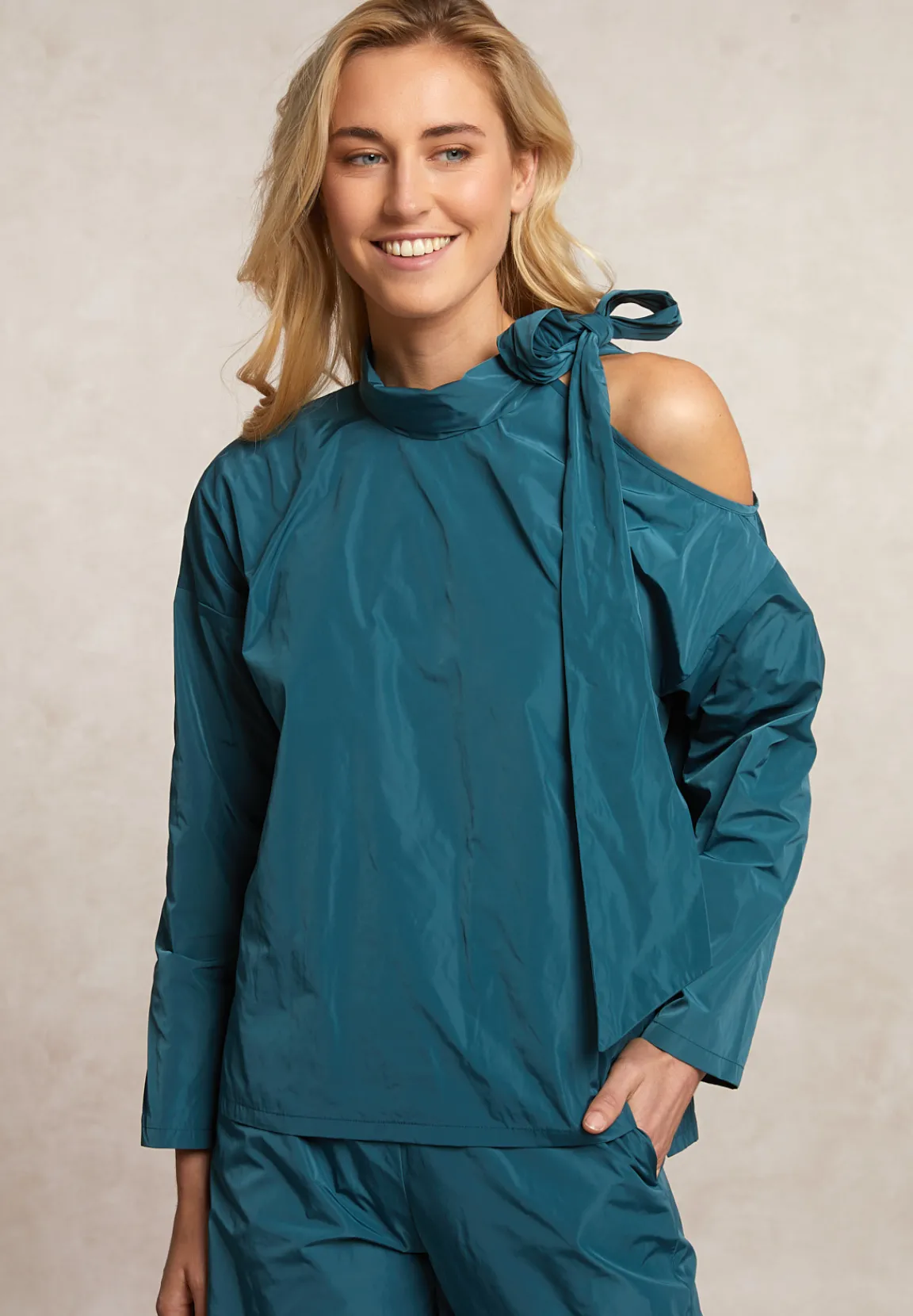Outlet River Woods Taffeta blouse met strik groen -