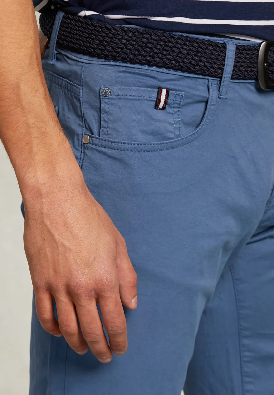 Hot River Woods Tight fit basic 5-pocket broek iconic blue -