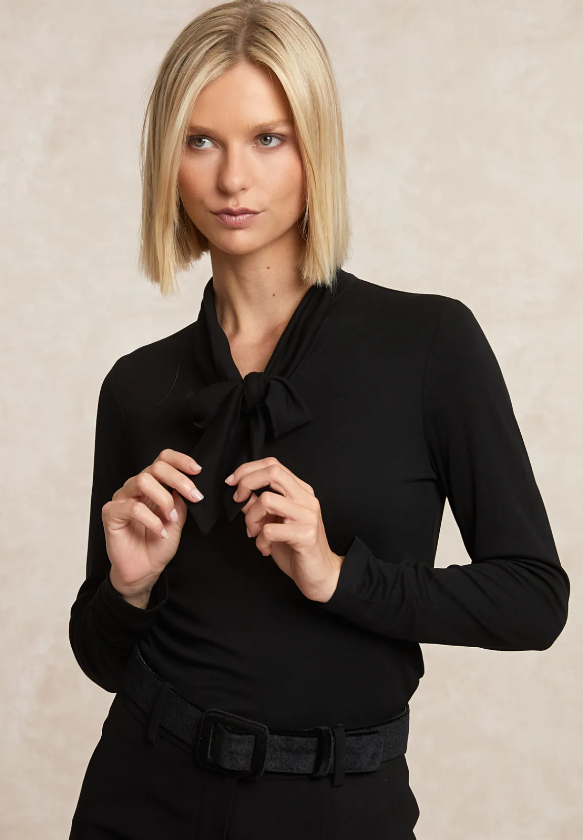 Clearance River Woods T-shirt met strik zwart -