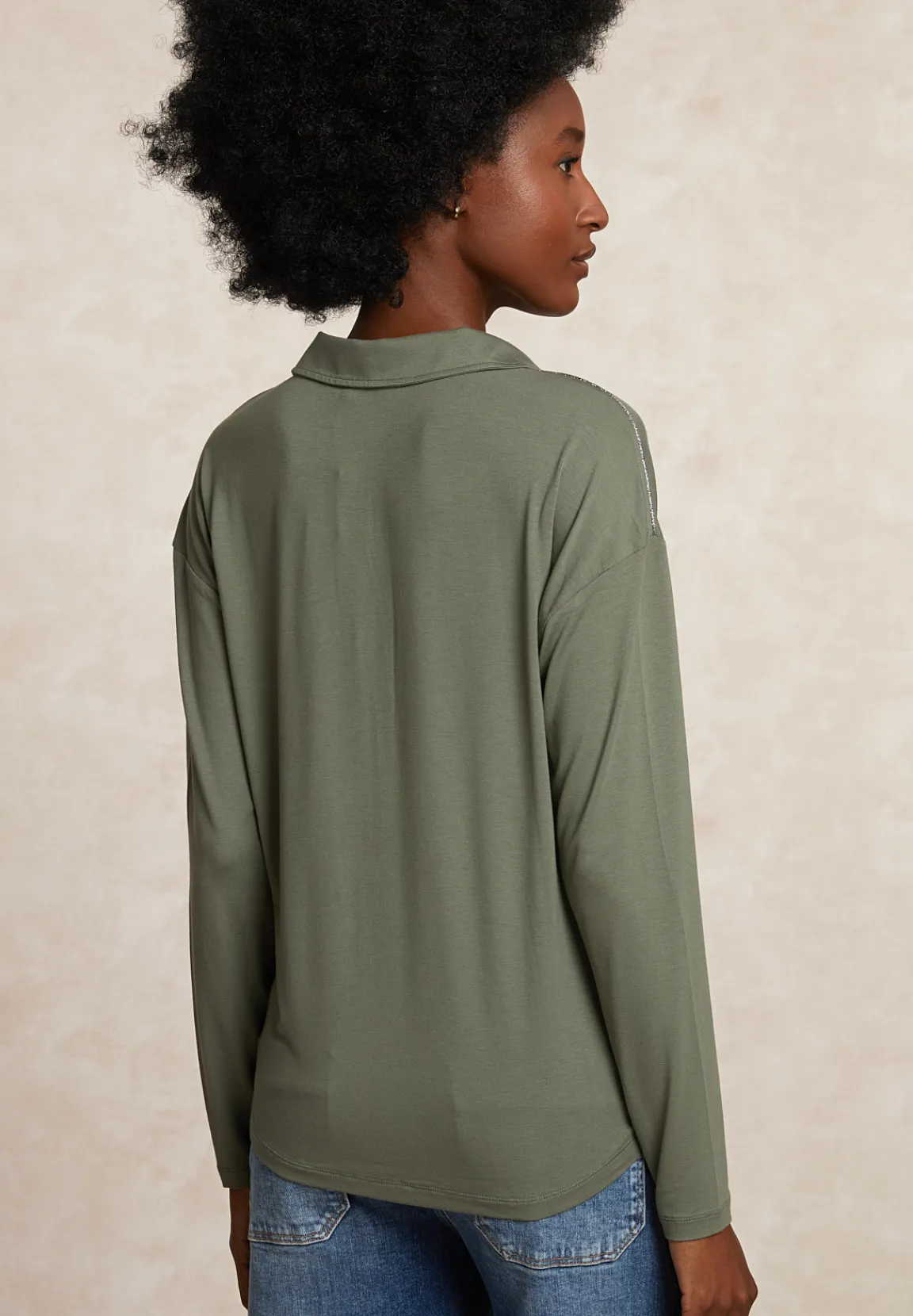Fashion River Woods Viscose V-hals blouse glitter detail kaki -