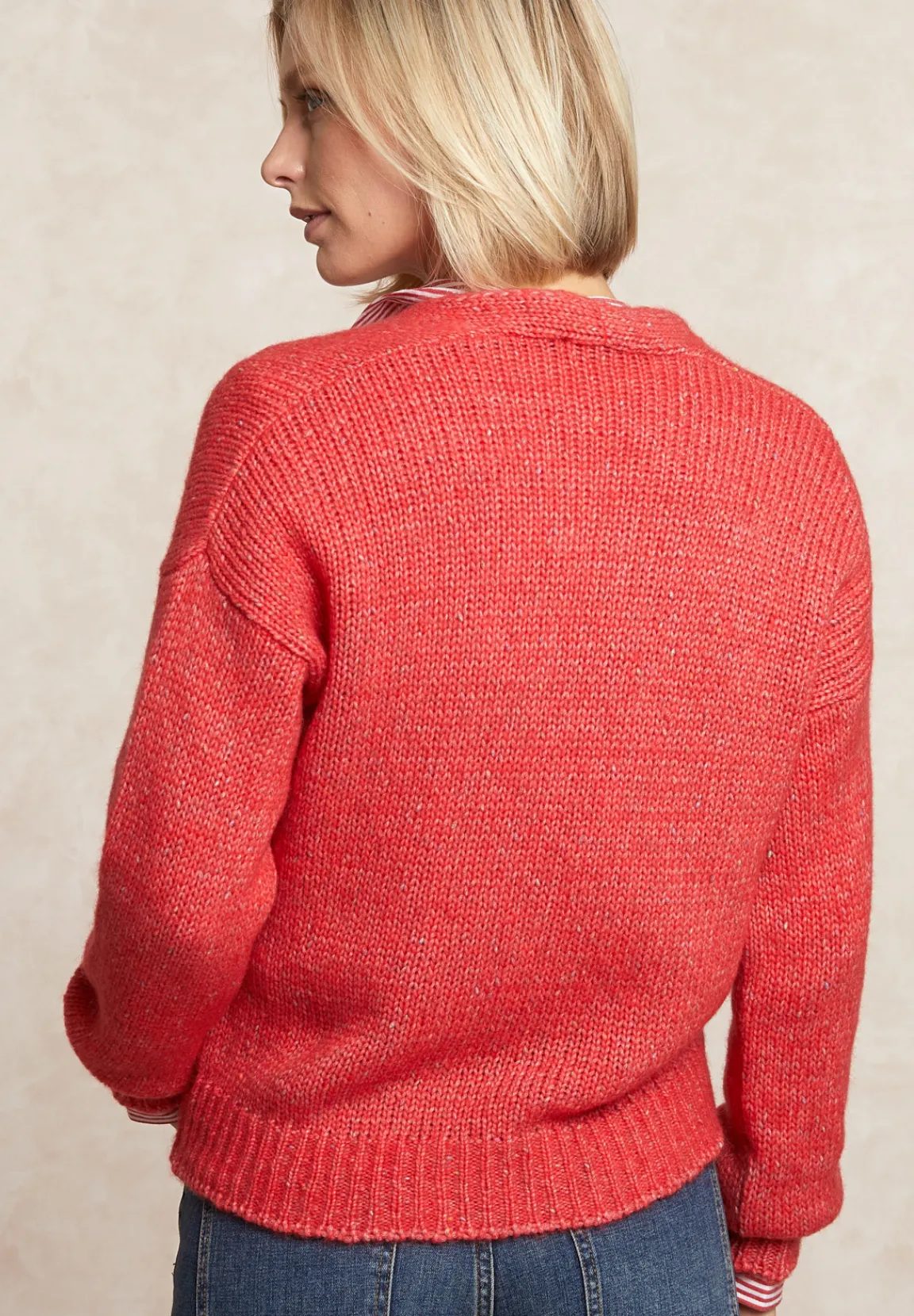 Fashion River Woods Wollen V-hals trui rood -