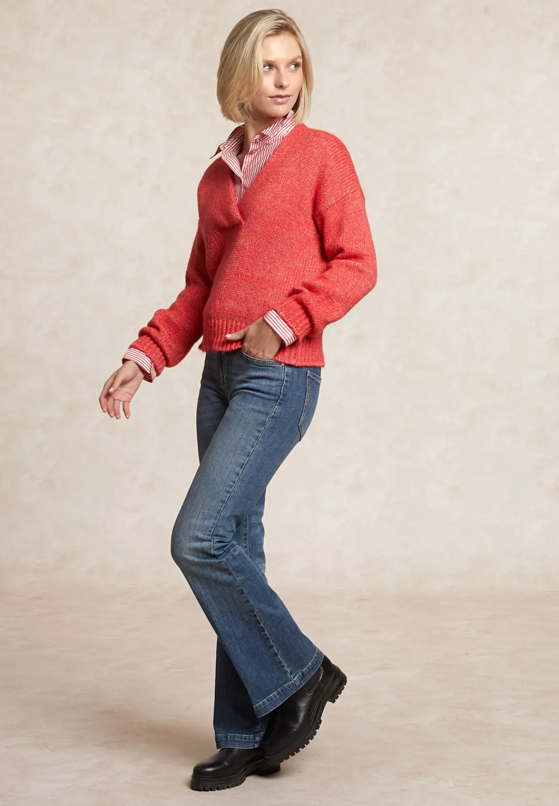 Fashion River Woods Wollen V-hals trui rood -