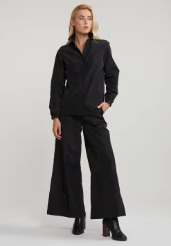 Best River Woods Zwarte taffeta wijde broek -
